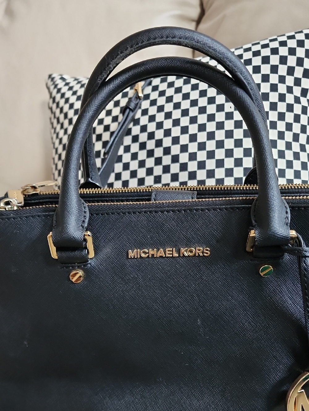Michael Kors Women's Black Leather Satchel with Gold Hardware Preowned